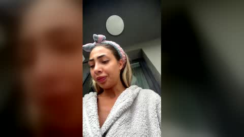 bonybon11 online show from April 17, 6:27 am