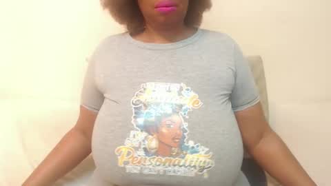 boobyqueen online show from February 18, 2:59 am