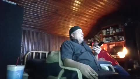 Booshwa online show from February 8, 2:58 am