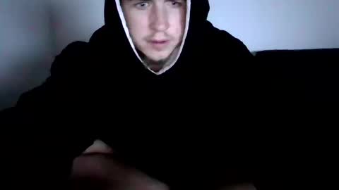 bootyburgler online show from October 10, 9:15 am