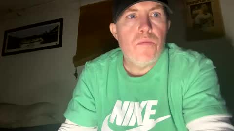 bostonirish45 online show from May 9, 5:13 am