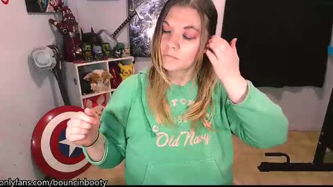 Pumpkin Butt online show from March 11, 2:29 pm