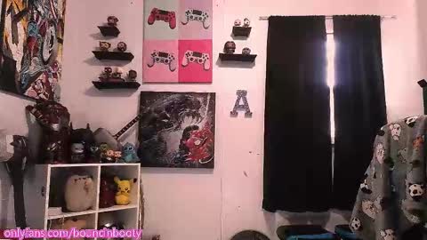 Pumpkin Butt online show from February 13, 6:55 pm