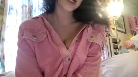 Bouncy Queen Majesty online show from March 1, 6:32 pm