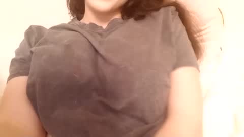 Bouncy Queen Majesty online show from September 15, 6:09 pm