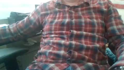 bourbonman144 online show from May 4, 9:54 pm