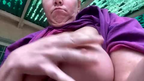 Come for the looks stay for the vibe online show from September 24, 4:58 pm