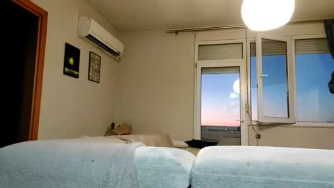 Dan online show from October 28, 4:08 pm