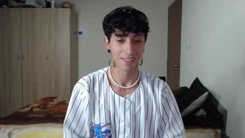 Boy Astro online show from February 26, 12:09 am