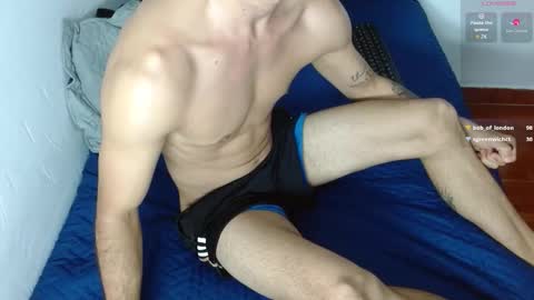 boyg_hots online show from September 12, 9:28 pm