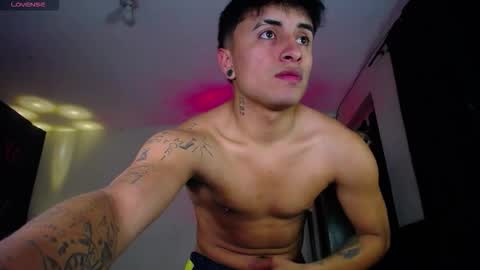 miguel  online show from December 18, 11:55 pm