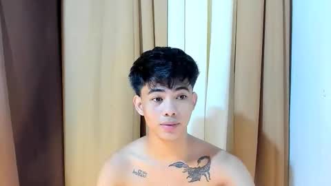 HI IM JAMES DONT FORGET GIVE ME THUMBS UP AND JOIN TO MY FANCLUB online show from April 9, 7:41 pm