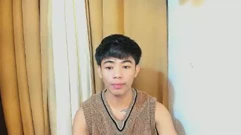 HI IM JAMES DONT FORGET GIVE ME THUMBS UP AND JOIN TO MY FANCLUB online show from June 30, 7:45 pm