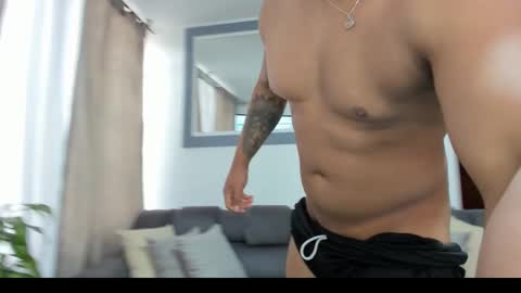 Snapshot of boys_blackandwhite chatting on January 26, 5:02 pm boys_blackandwhite online show from January 26, 5:02 pm