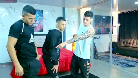 Angelo Mark Fernando Taylor online show from March 13, 12:08 pm