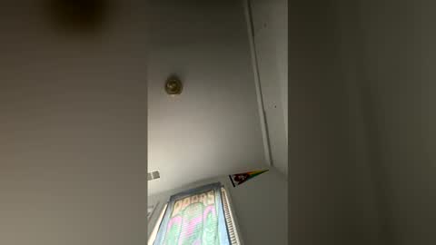 boywithpuss online show from March 30, 12:01 am