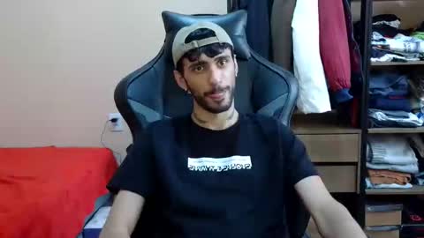 boyzinm2 online show from January 16, 2:04 pm