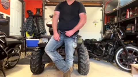 brad_1036 online show from November 26, 4:04 pm