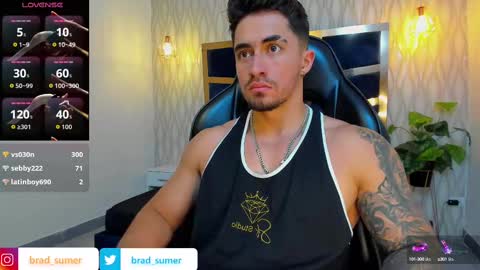 Snapshot of brad_summer chatting on September 20, 7:17 pm brad summer online show from September 20, 7:17 pm