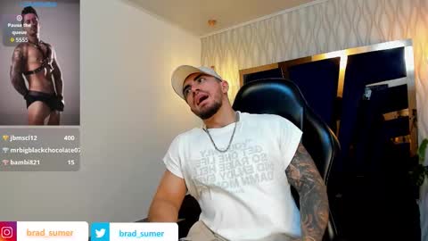 Snapshot of brad_summer chatting on October 18, 6:12 pm brad summer online show from October 18, 6:12 pm