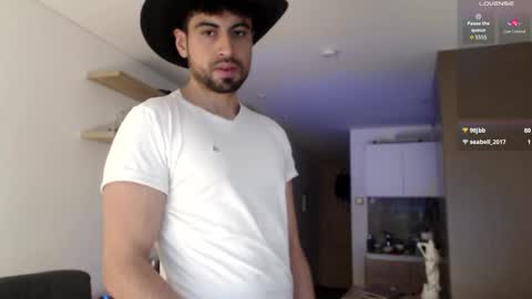 Snapshot of bradley_muscle chatting on September 24, 7:09 pm Bradley online show from September 24, 7:09 pm