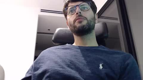 brads online show from December 2, 10:29 pm