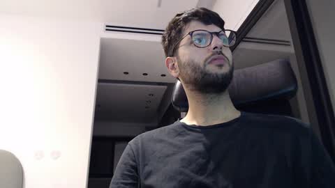 brads online show from December 11, 10:27 pm