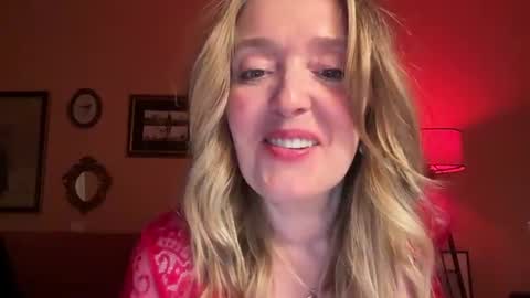 I see you X-twitter its braingirl online show from June 28, 8:49 pm