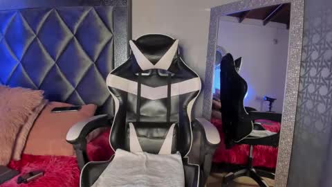 Brand  online show from December 20, 10:39 pm