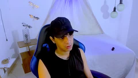 B R A N D online show from November 13, 2:53 pm