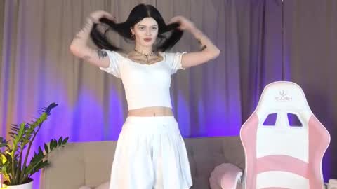 Branndi online show from February 18, 9:31 pm