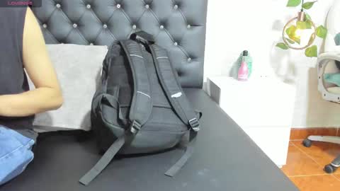   online show from December 14, 11:00 pm