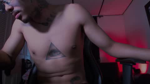 brasi_ online show from October 10, 5:19 pm