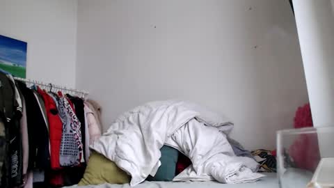 bratzdoll1994 online show from December 21, 1:39 pm