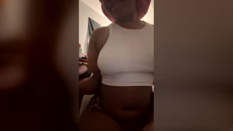 braxxkm online show from April 17, 5:37 pm