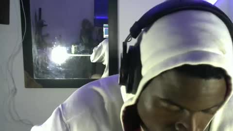 brayan1111x online show from November 11, 4:03 am