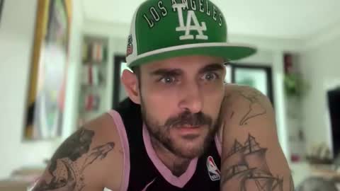 LostAndFoundinBrazil online show from December 23, 6:30 am