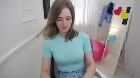 Bree online show from May 19, 11:17 am