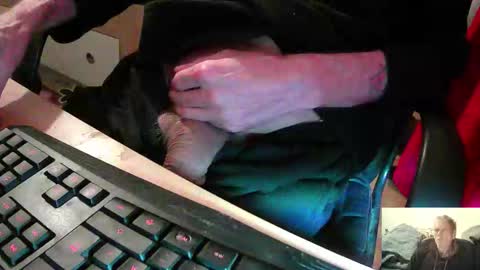 bremer64 online show from September 21, 2:21 pm