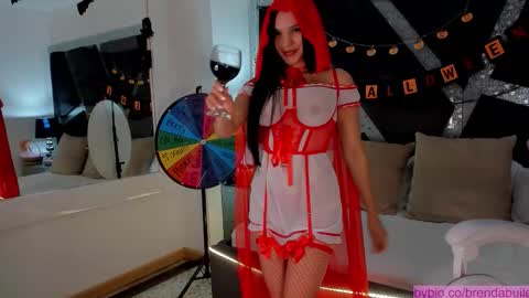 Brenda online show from October 27, 10:32 pm