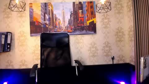 Brenda online show from July 22, 11:56 am