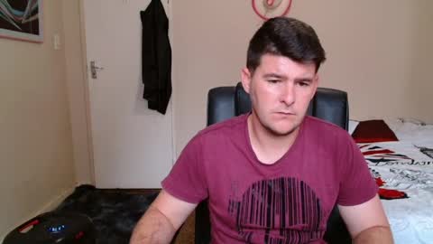 ask me lol online show from March 25, 6:09 am