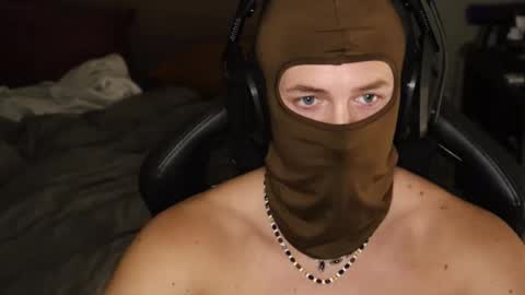 brentonverde online show from November 30, 12:29 am