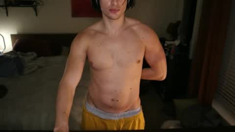 brentonverde online show from February 6, 12:03 am