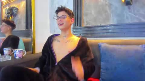 brian_hotof1 online show from June 29, 11:10 am