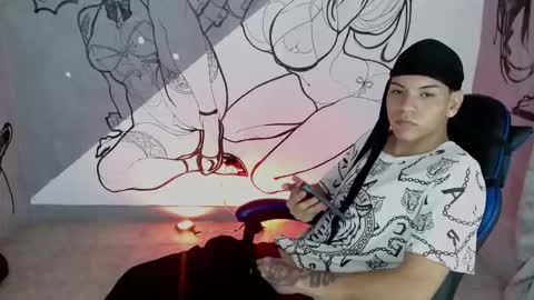 Snapshot of brian_supercock chatting on October 4, 6:39 pm brian_supercock online show from October 4, 6:39 pm