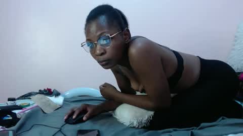 briannah_willie online show from May 2, 7:30 pm