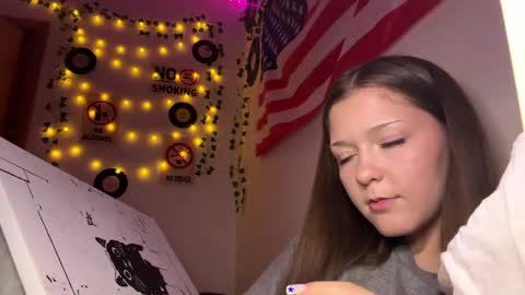 bridgettmajchrzak online show from May 15, 6:11 am
