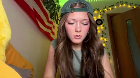 bridgettmajchrzak online show from May 10, 11:55 pm