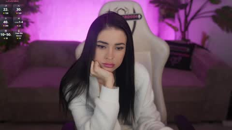 Diamonds Girls online show from April 16, 7:30 am